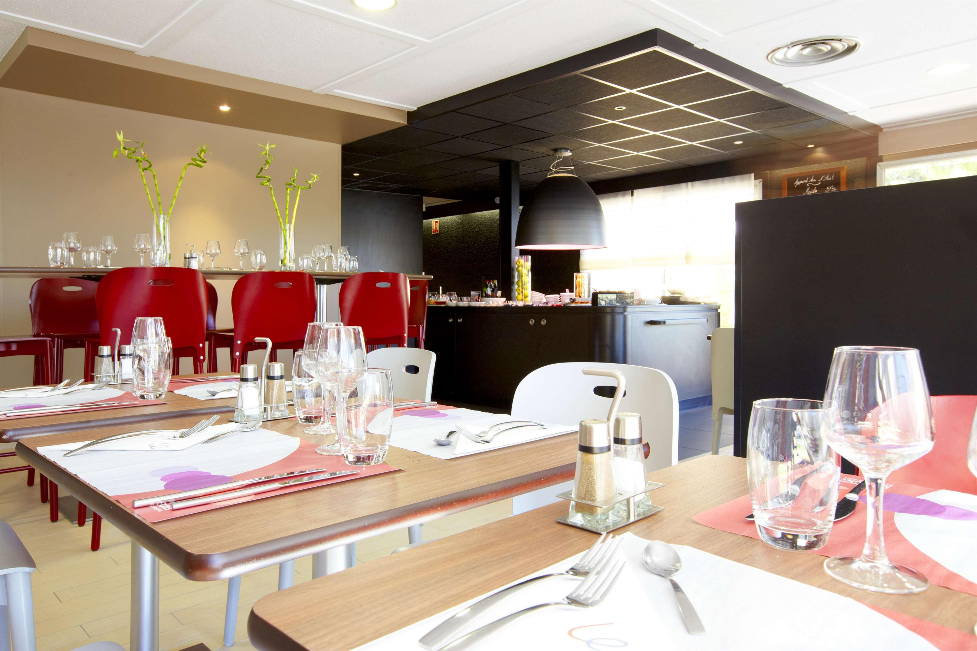 Kyriad Direct Marseille Ouest - Martigues Luaran gambar