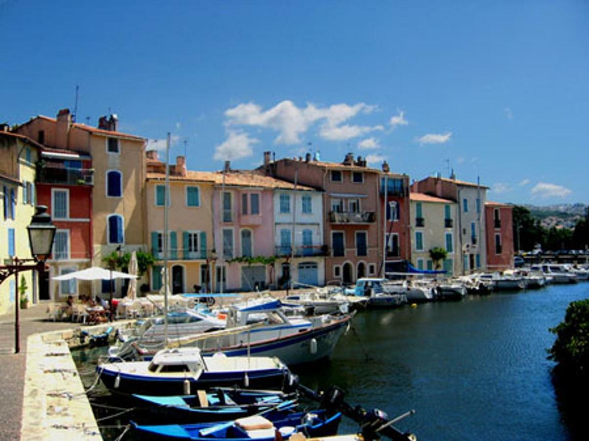 Kyriad Direct Marseille Ouest - Martigues Luaran gambar